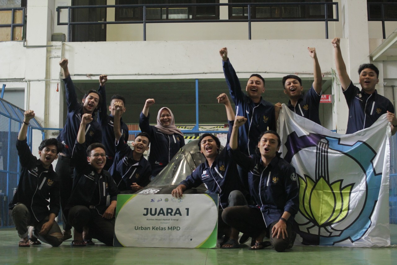 Tim Sapuangin ITS saat meraih juara di Kontes Mobil Hemat Energi tahun 2019 lalu